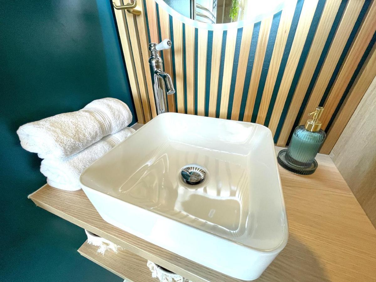 Votre Escale Boule D Or Sauna & Spa Niort Exterior foto